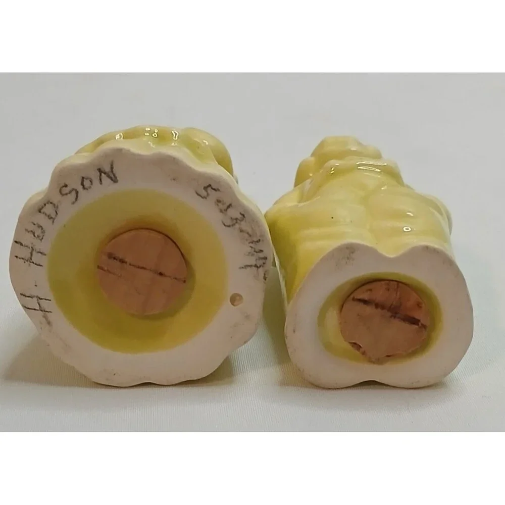 Vintage Ceramic Solid Yellow Dutch Boy & Girl Salt & Pepper Shakers Set